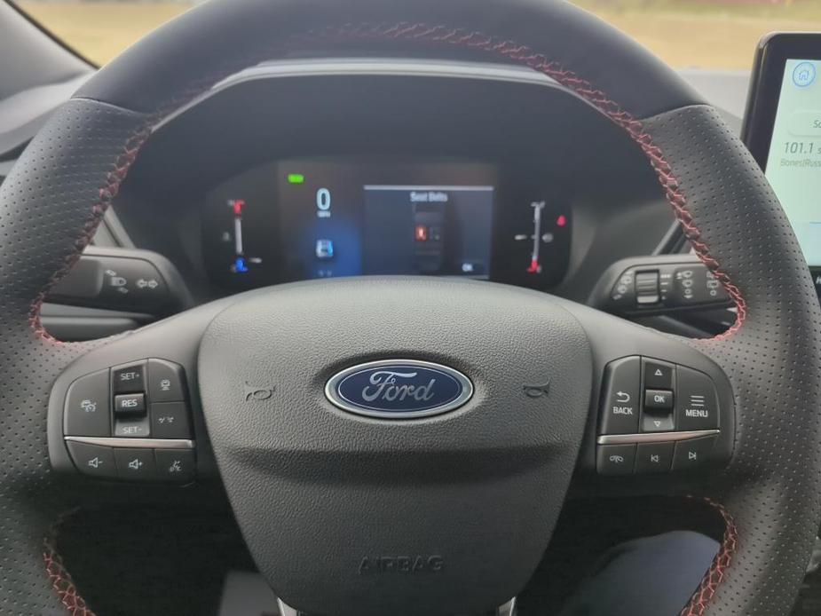 new 2025 Ford Escape car, priced at $36,500