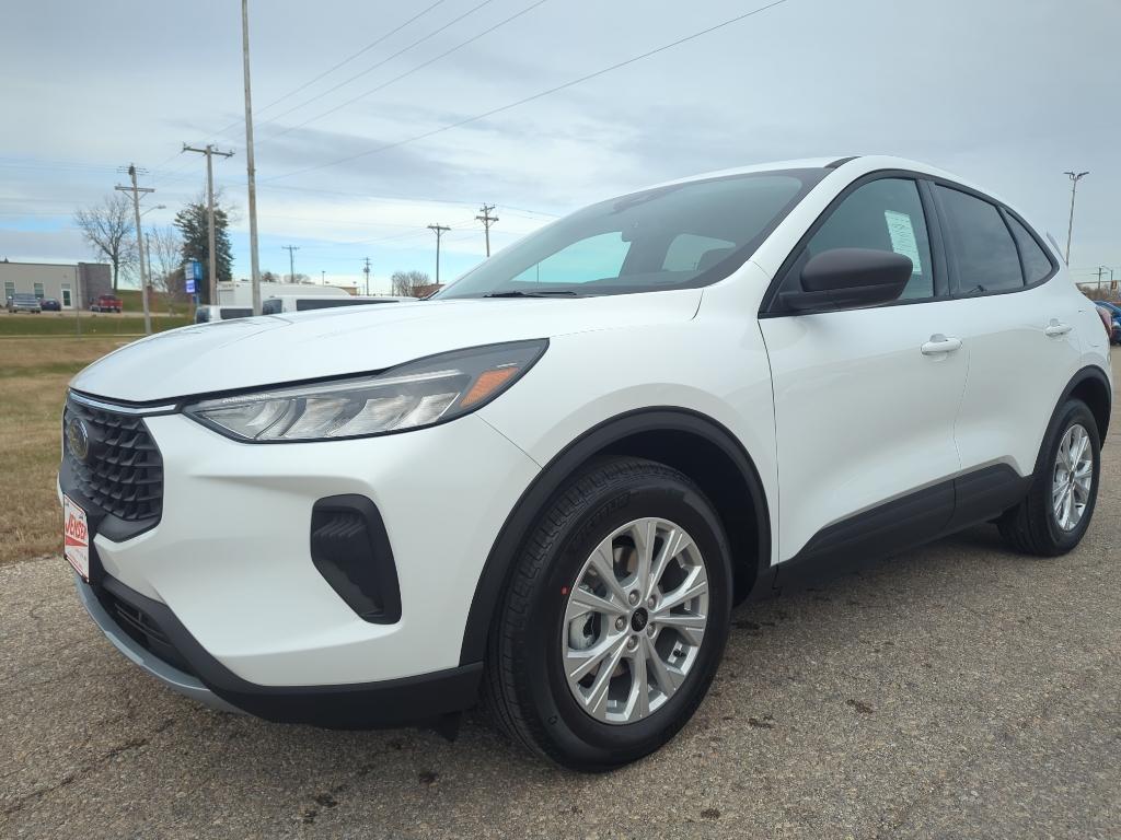 new 2025 Ford Escape car, priced at $28,600