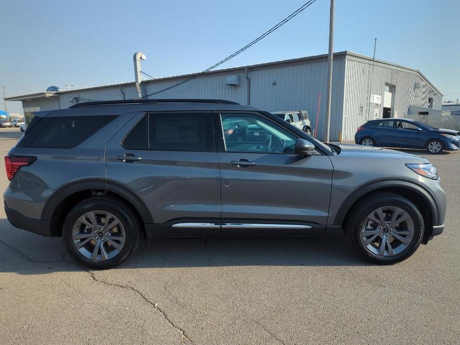 new 2025 Ford Explorer car, priced at $46,500