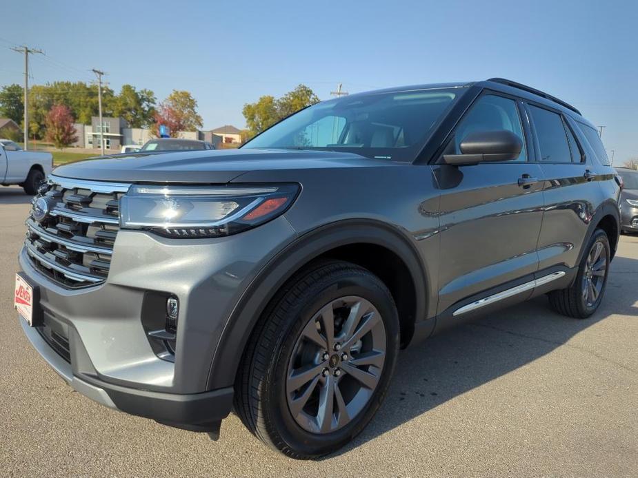 new 2025 Ford Explorer car, priced at $46,500