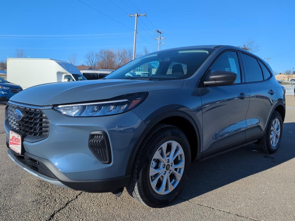 new 2025 Ford Escape car, priced at $30,700