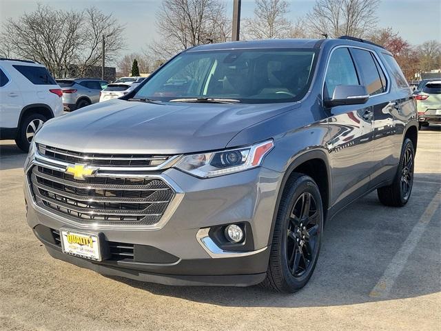 used 2021 Chevrolet Traverse car, priced at $28,359