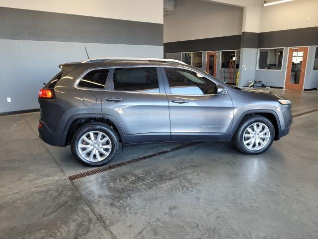 used 2016 Jeep Cherokee car, priced at $12,590