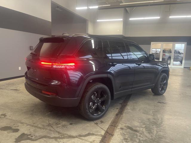 new 2024 Jeep Grand Cherokee car, priced at $59,499