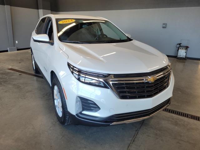 used 2024 Chevrolet Equinox car, priced at $24,295