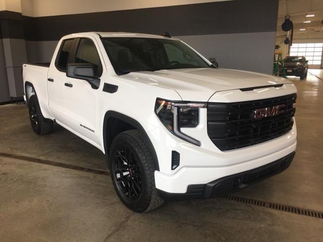 new 2024 GMC Sierra 1500 car, priced at $49,338