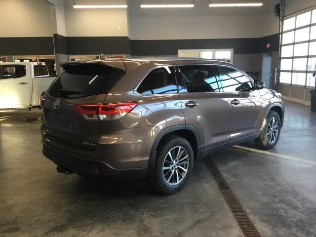 used 2019 Toyota Highlander car, priced at $25,299