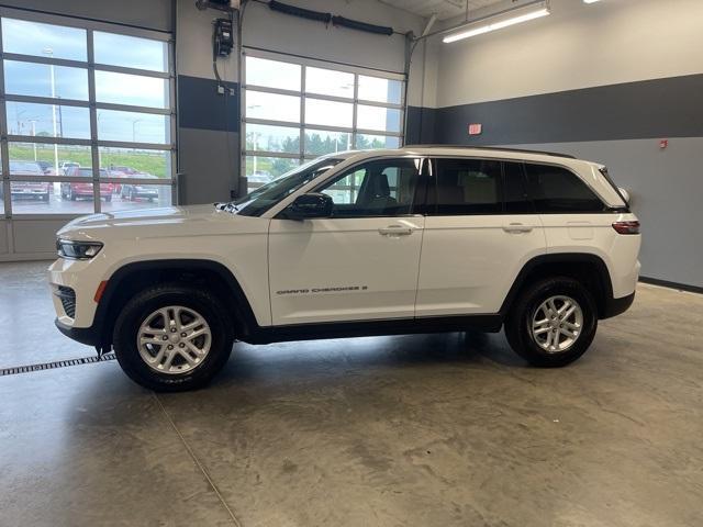 used 2023 Jeep Grand Cherokee car, priced at $35,870