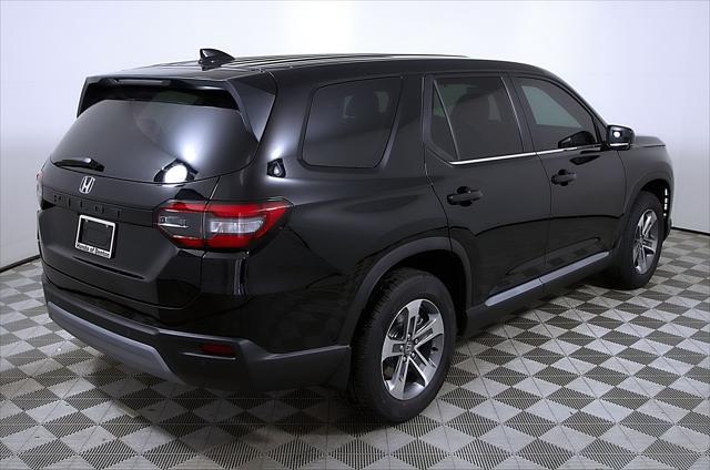 new 2025 Honda Pilot car, priced at $44,950