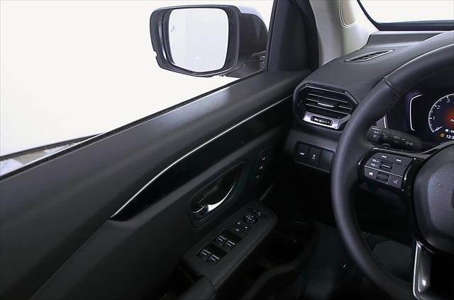 new 2025 Honda Pilot car, priced at $44,950
