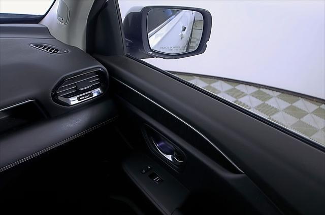 used 2025 Honda Pilot car, priced at $49,498