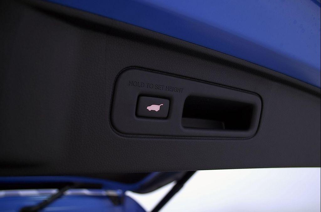 new 2025 Honda Pilot car, priced at $48,719