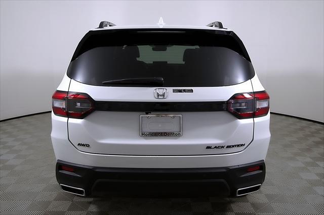 new 2025 Honda Pilot car, priced at $58,205