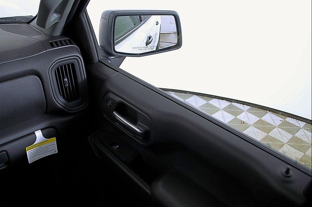 used 2025 Chevrolet Silverado 1500 car, priced at $37,618