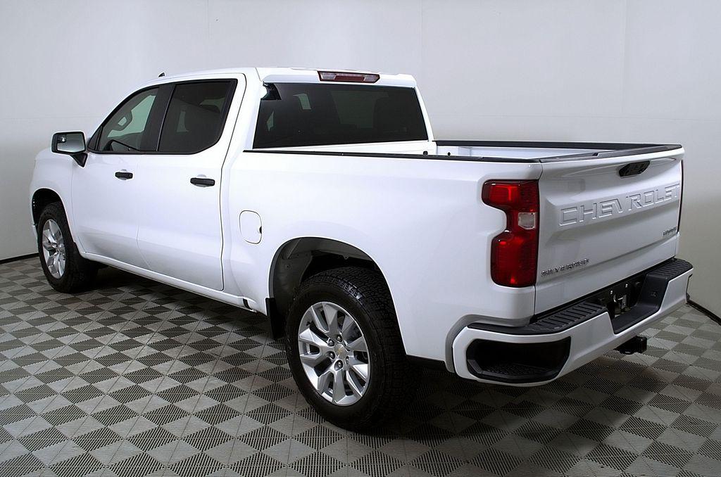 used 2025 Chevrolet Silverado 1500 car, priced at $37,618