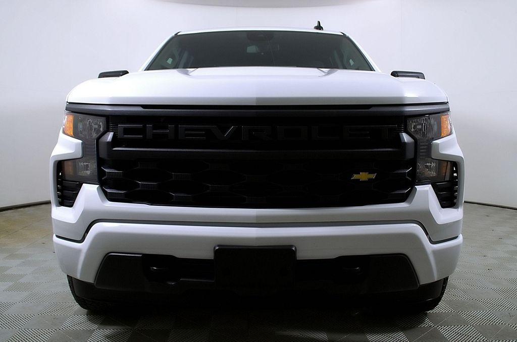 used 2025 Chevrolet Silverado 1500 car, priced at $37,618