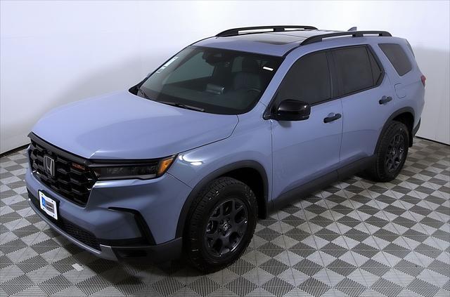 new 2025 Honda Pilot car, priced at $51,305