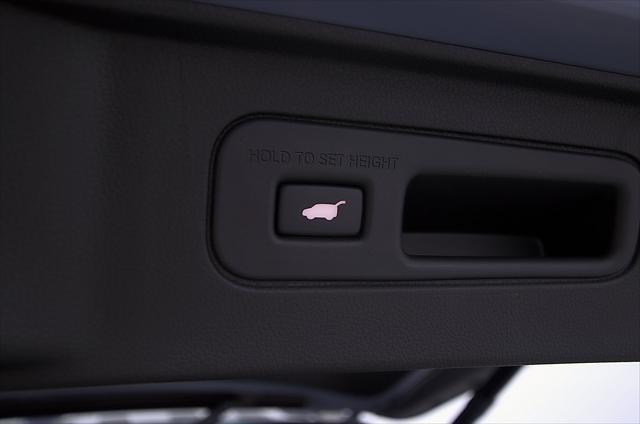 new 2025 Honda Pilot car, priced at $51,305