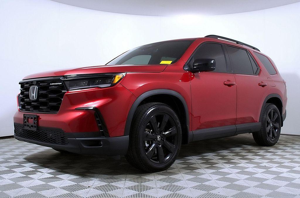 used 2025 Honda Pilot car, priced at $50,963