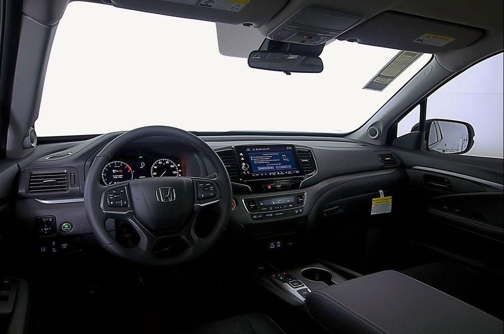 new 2025 Honda Ridgeline car, priced at $39,813