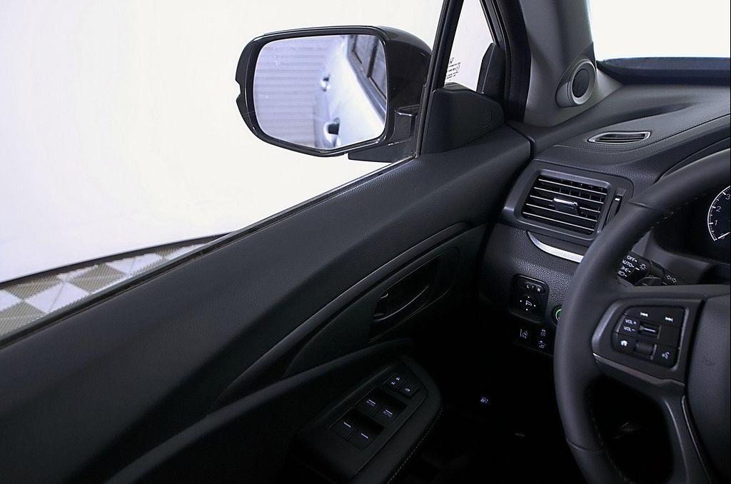 new 2025 Honda Ridgeline car, priced at $39,813