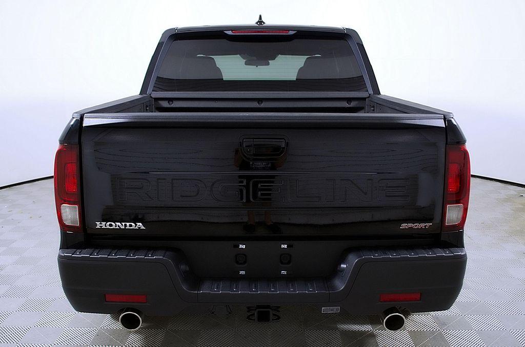 new 2025 Honda Ridgeline car, priced at $39,813