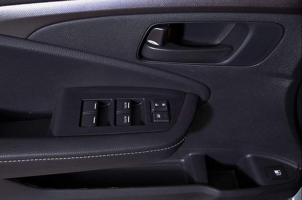 new 2025 Honda Ridgeline car, priced at $39,813