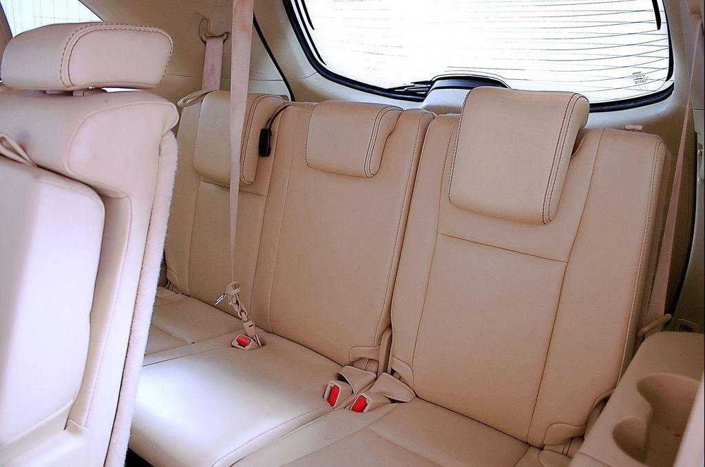 used 2017 Toyota Highlander car, priced at $20,998