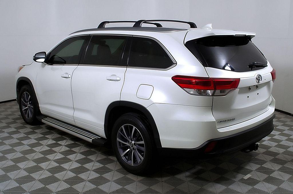 used 2017 Toyota Highlander car, priced at $20,998