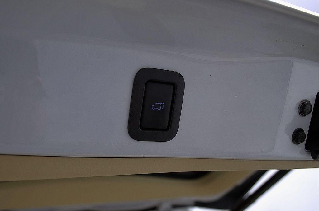 used 2017 Toyota Highlander car, priced at $20,998