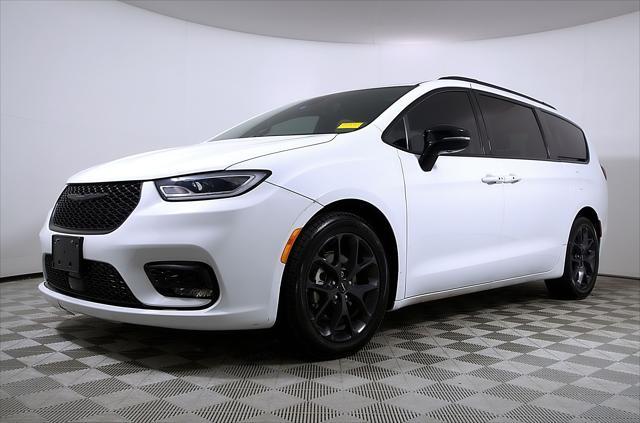 used 2023 Chrysler Pacifica car, priced at $34,301