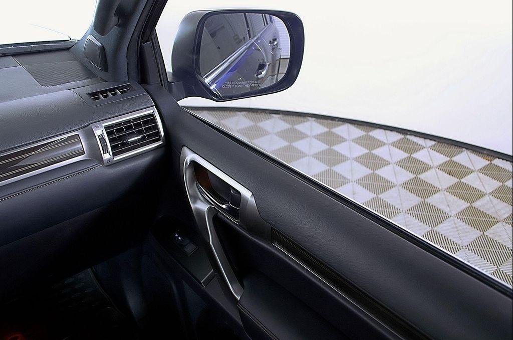 used 2023 Lexus GX 460 car, priced at $49,876