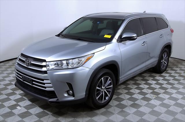 used 2018 Toyota Highlander car, priced at $21,560