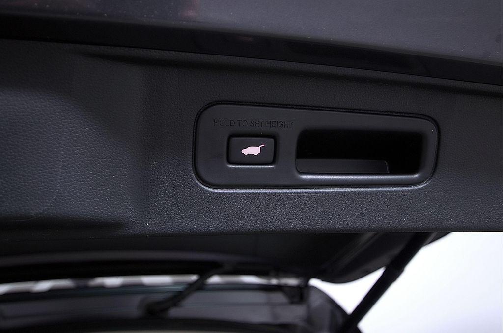 new 2025 Honda Pilot car, priced at $50,870