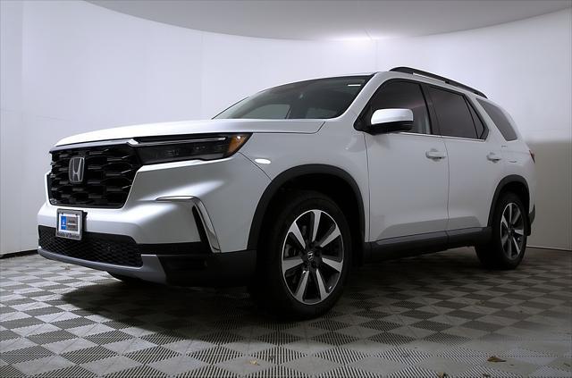 used 2023 Honda Pilot car, priced at $38,221