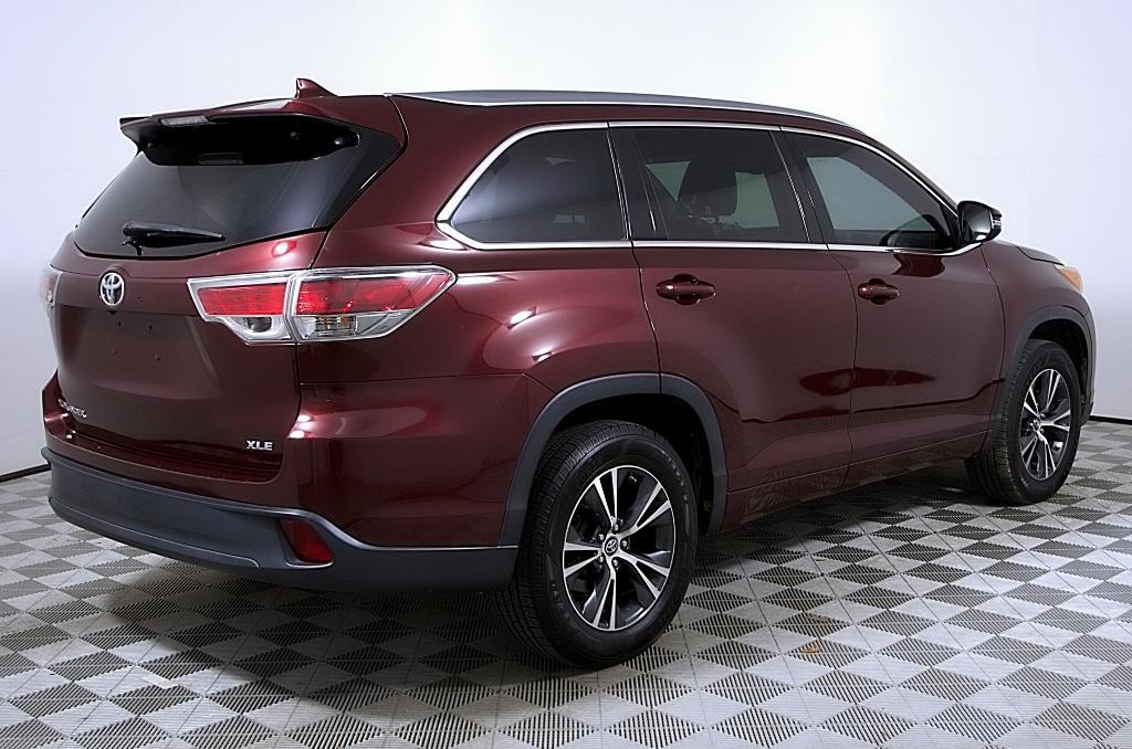 used 2016 Toyota Highlander car, priced at $19,998