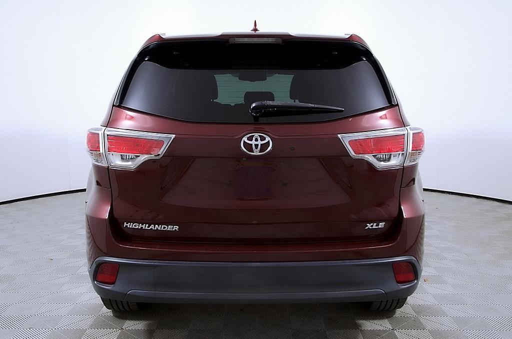 used 2016 Toyota Highlander car, priced at $19,703