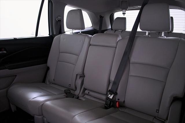 used 2021 Honda Pilot car, priced at $30,688