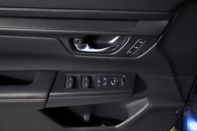 new 2026 Honda CR-V Hybrid car, priced at $40,575