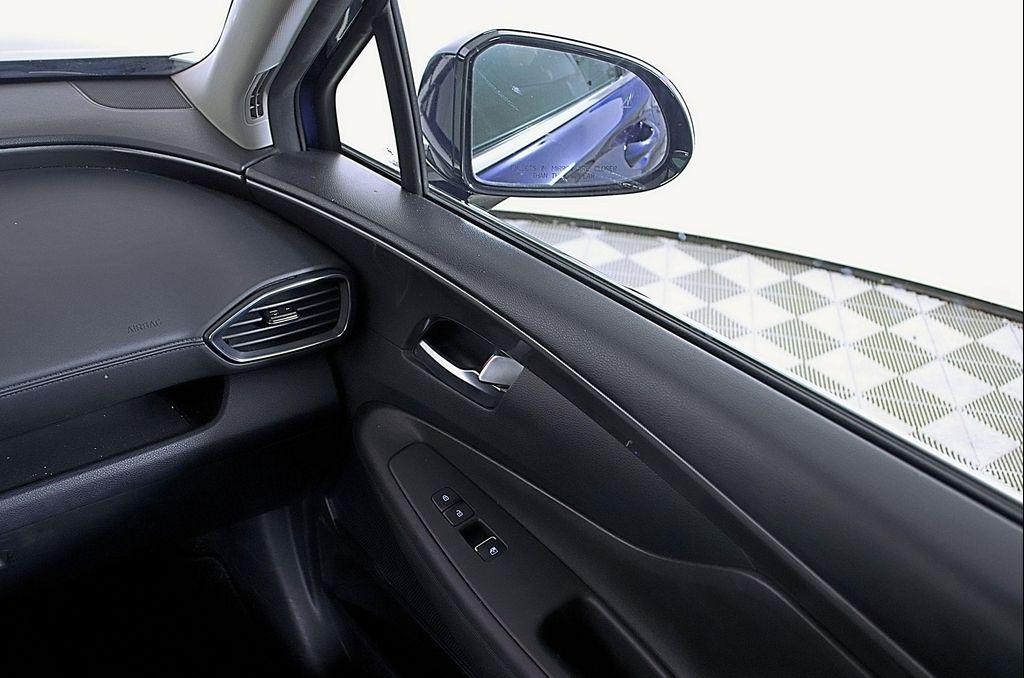 used 2022 Hyundai Santa Fe car, priced at $21,666