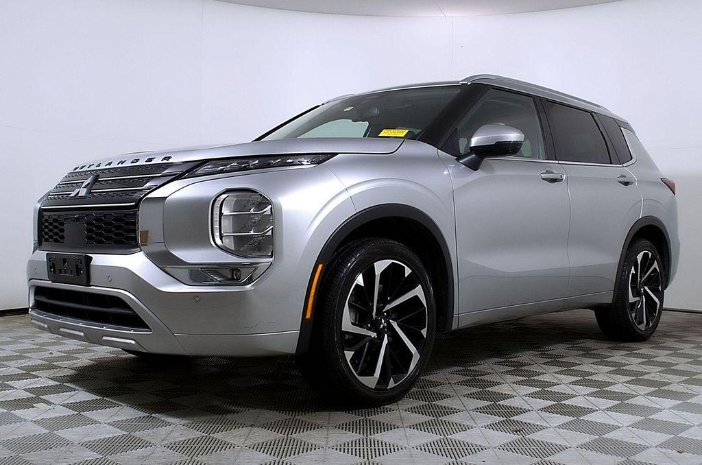 used 2022 Mitsubishi Outlander car, priced at $23,998