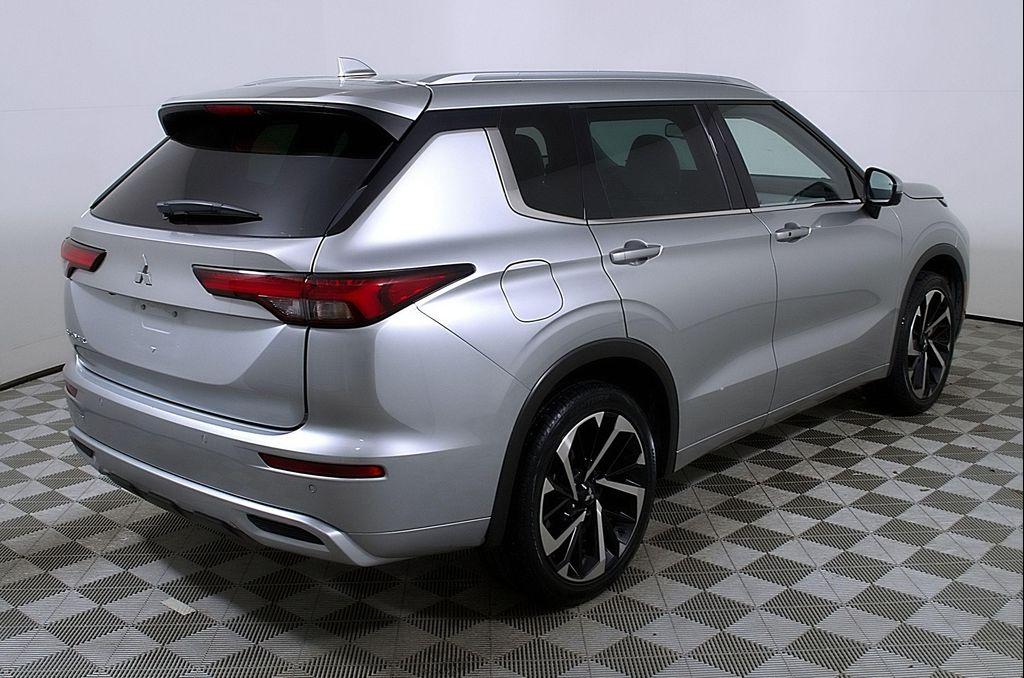 used 2022 Mitsubishi Outlander car, priced at $23,998