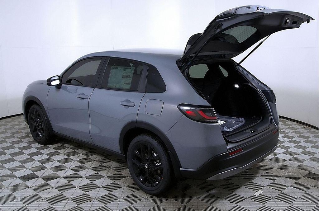 new 2026 Honda HR-V car, priced at $28,613