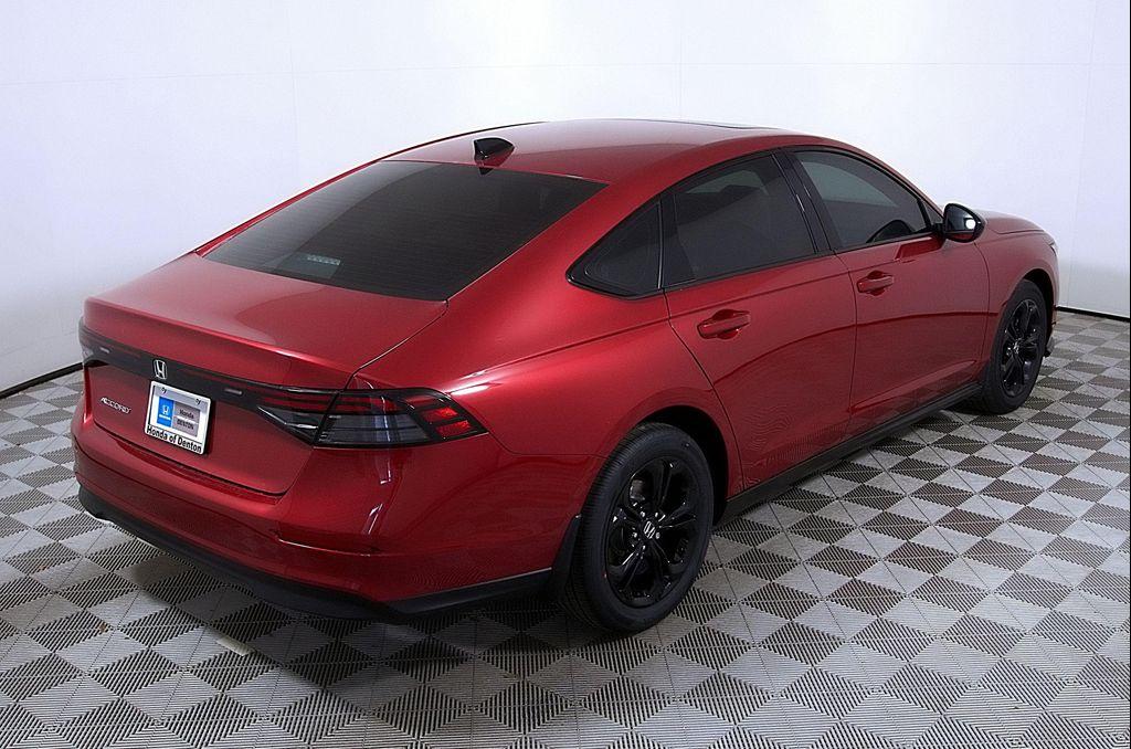 new 2025 Honda Accord car, priced at $32,165