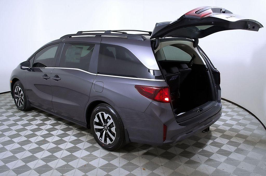 new 2026 Honda Odyssey car, priced at $42,509