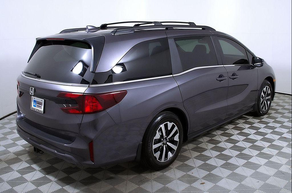 new 2026 Honda Odyssey car, priced at $42,509