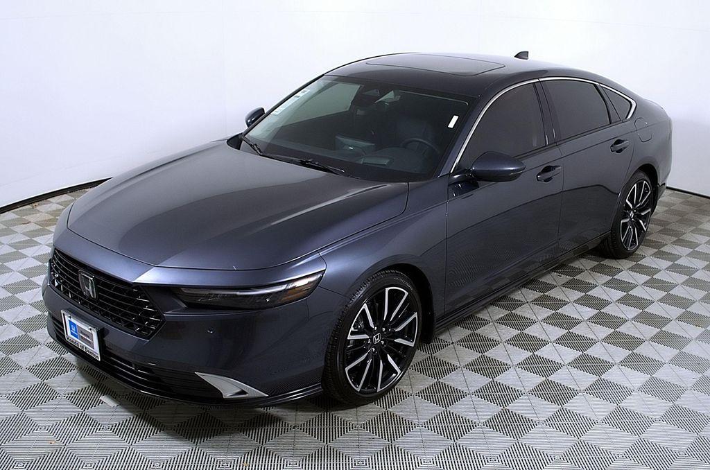 new 2025 Honda Accord Hybrid car, priced at $40,495