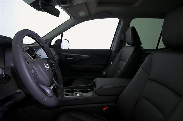 new 2025 Honda Ridgeline car, priced at $46,785