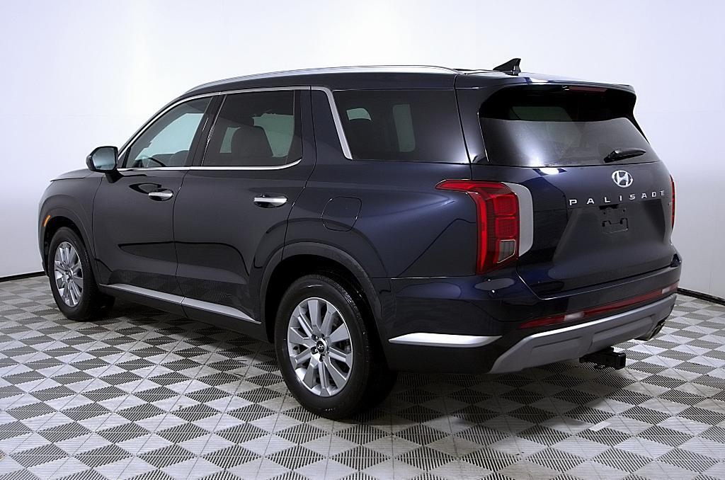 used 2023 Hyundai Palisade car, priced at $37,662