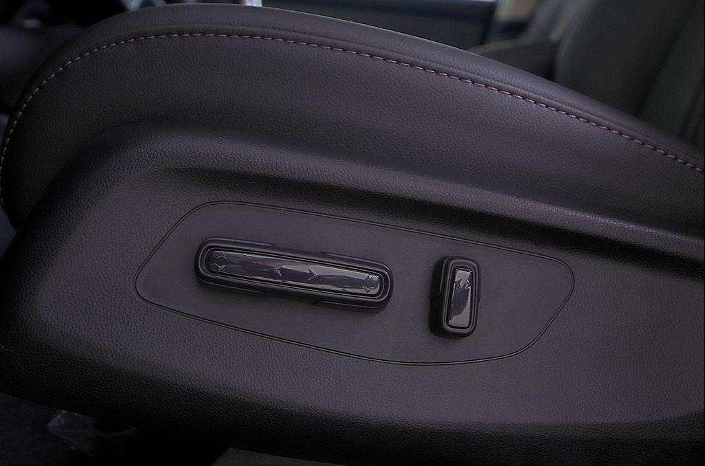 new 2026 Honda HR-V car, priced at $30,188